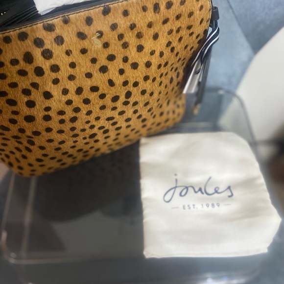 New Joules Cheetah Calf Hare Bag - Picture 9 of 15